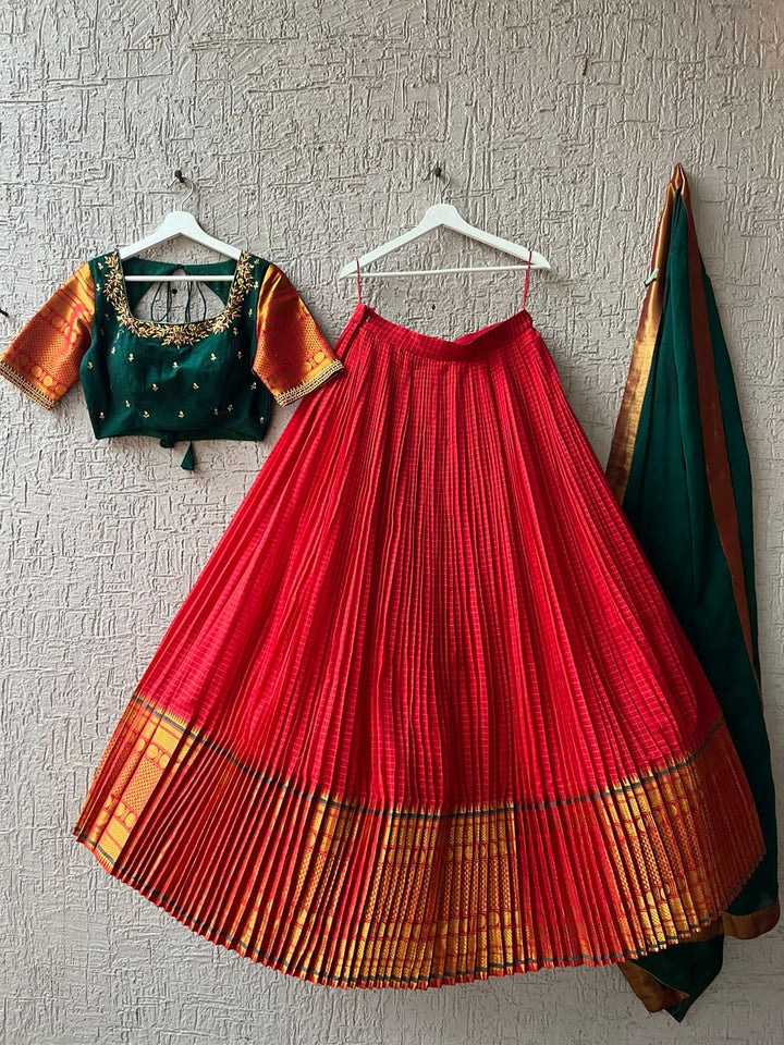 Green & Red Handloom Half Saree