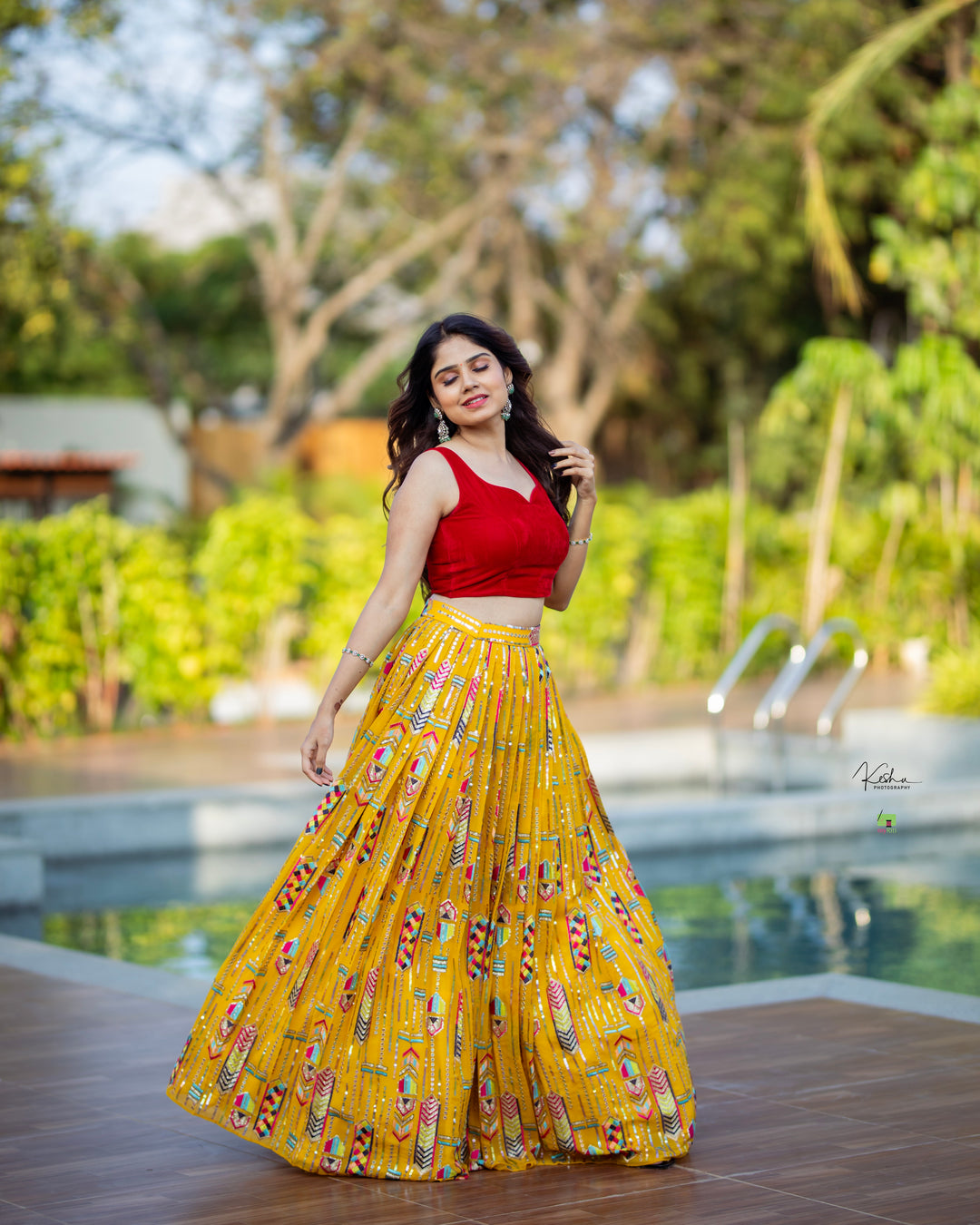 Explore a wide range of elegant online lehengas at MyRiti, featuring both traditional and contemporary designs perfect for various special occasions.