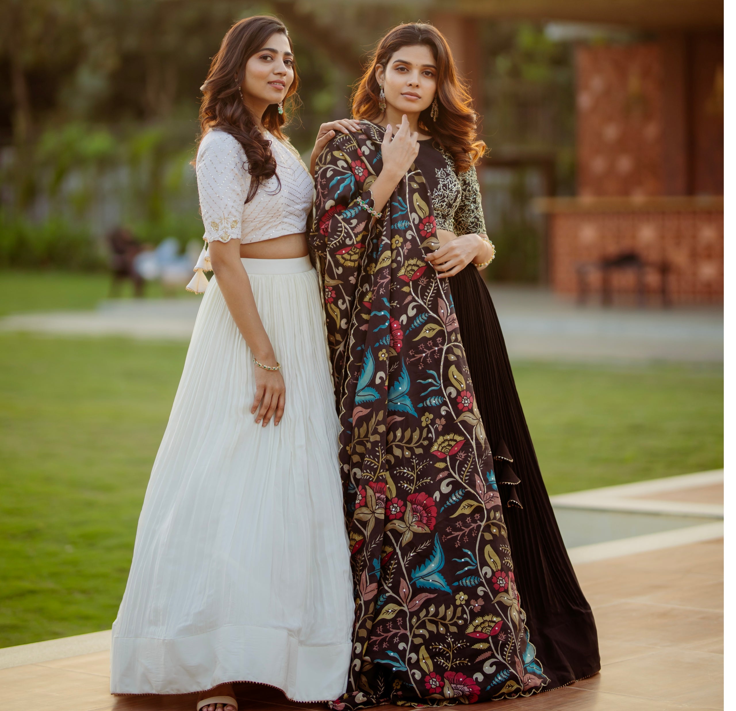 Indian Ethnic Wear Online - Dresses, Kurtis, Lehengas