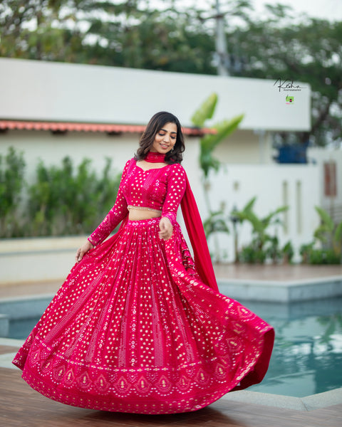 Exquisite Chikankari Lehenga from MyRiti, showcasing the intricate art of Lucknowi embroidery. Ideal for those seeking elegant and traditional Indian wear online.