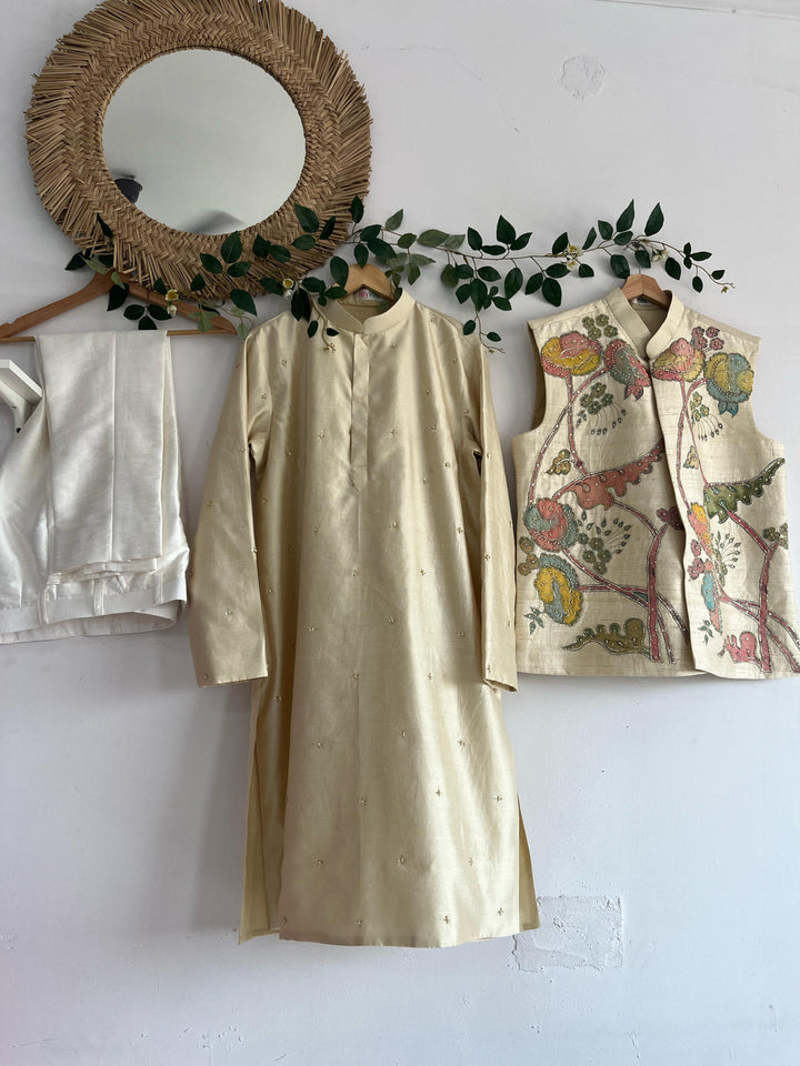 Offwhite Pen Kalamkari Jacket Set